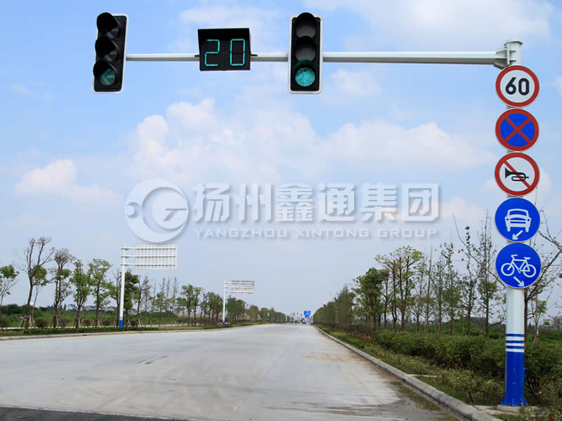 XHDG-036，八棱錐形信號燈桿
